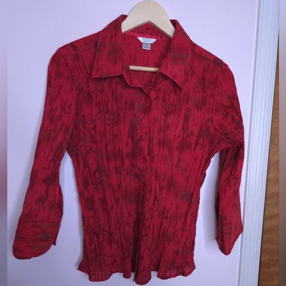 Christopher & Banks Womens Size L Red Crinkle Button Front Blouse 3/4 Sleeves - Picture 1 of 7